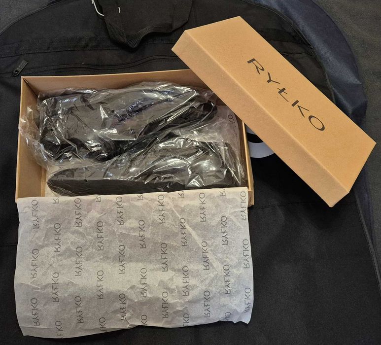 Czarny garnitur smokingowy ślubny spodnie marynarka gratisy 170/108/94