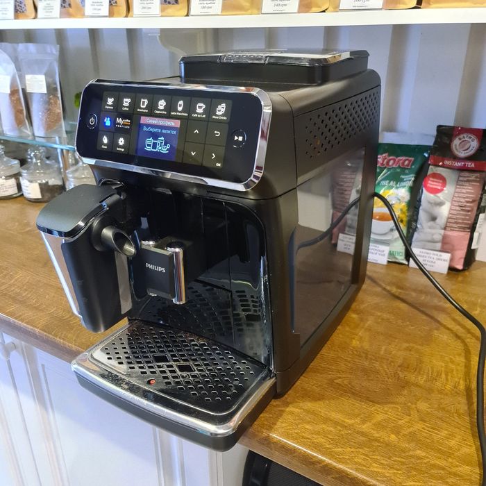 Кофемашина б/у Philips 4300 EP4349/70 Latte Go
