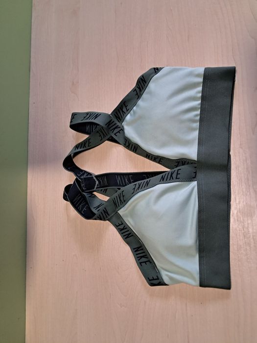 Топік Nike оригінал новий