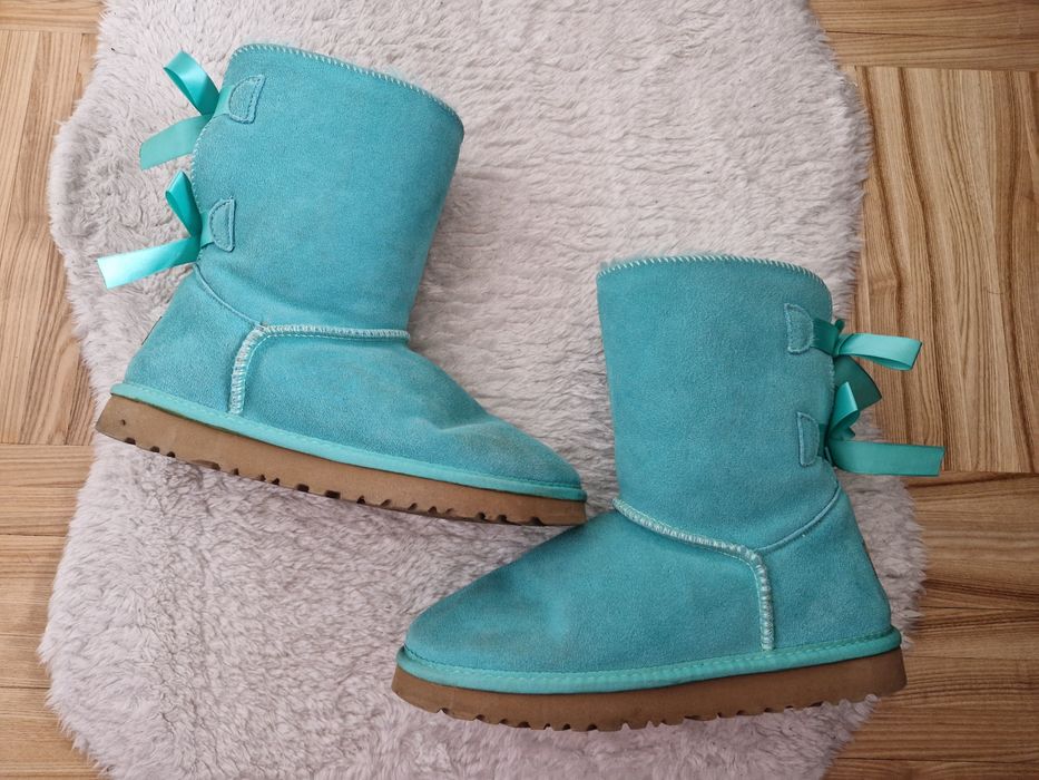 Miętowe śniegowce w stylu UGG