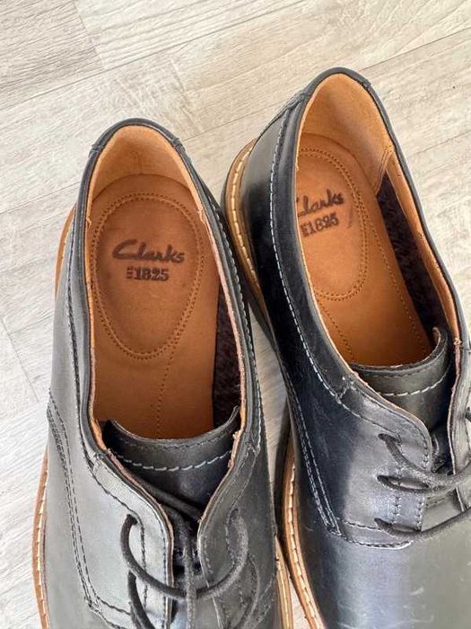 Sapatos Clarks 1825 Newkirk Plain Pretos   42,5