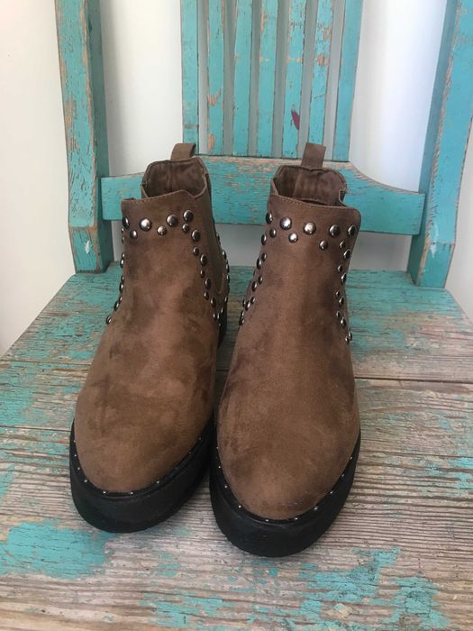 Botki Crazy Shoes nowe, brązowy zamsz