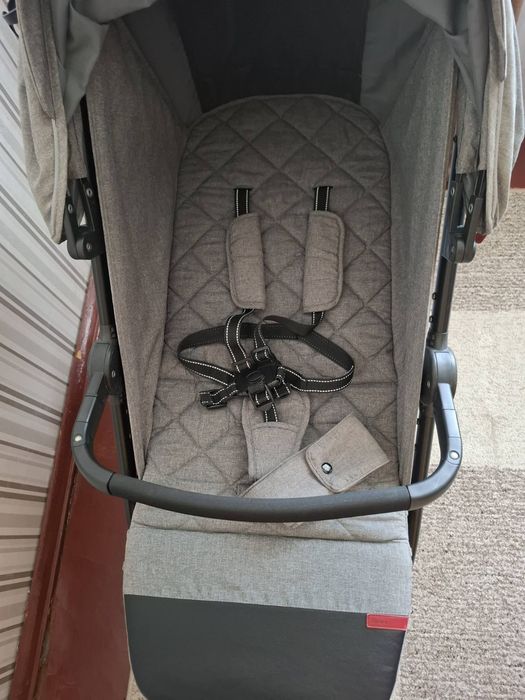 Коляска детская Carrello.