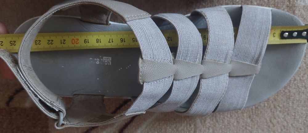 Жіночі босоніжки Clarks р.39