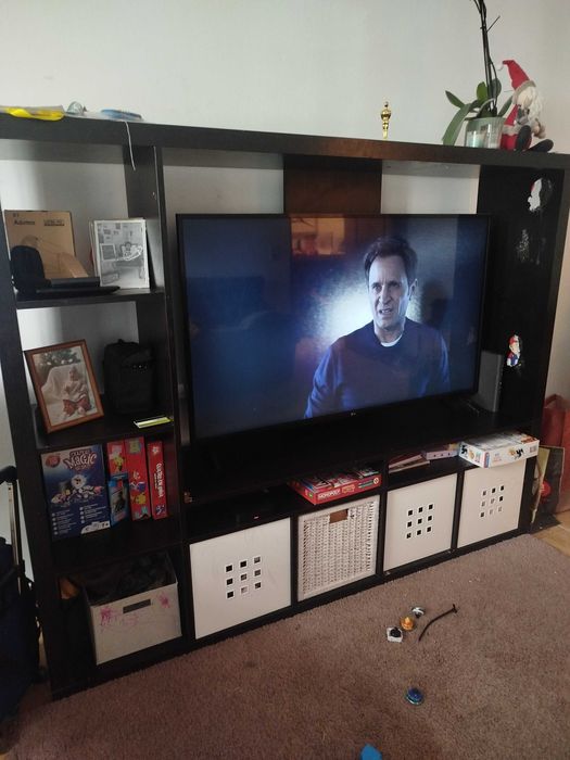 Móvel preto TV IKEA - lappland