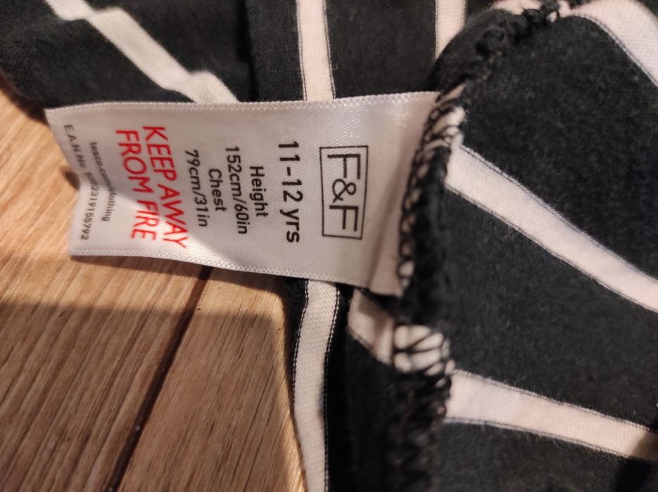 Bluzka F&F, rozmiar 152