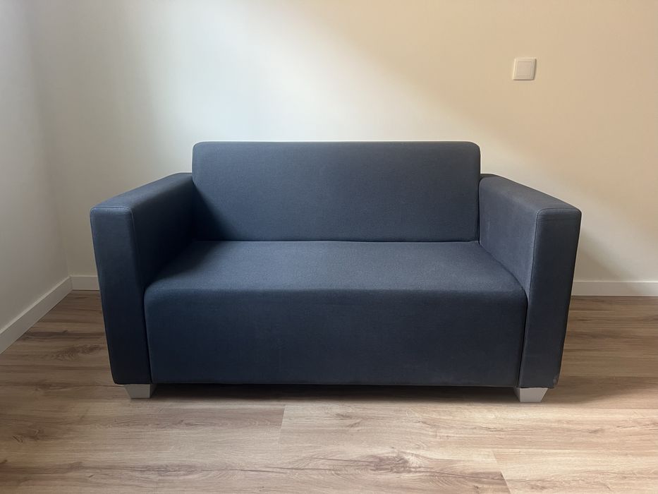 Sofá Novo 2 lugares 135x74x75