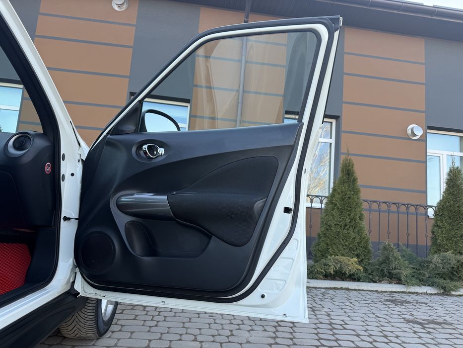 Nissan Juke, 1,6 газ/бенз, АКПП