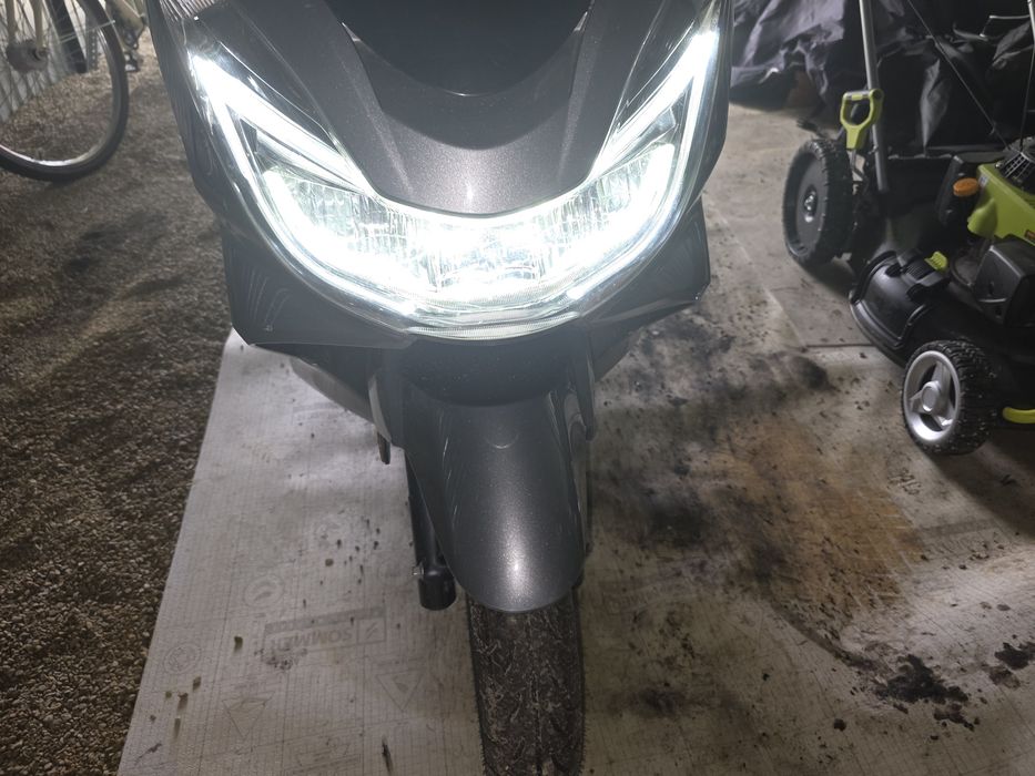 Honda pcx  125 Skuter do negocjacji