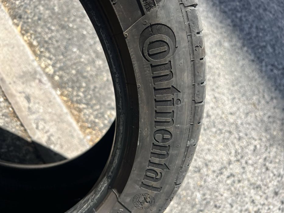 235/45/17 Continental 2 pneus
