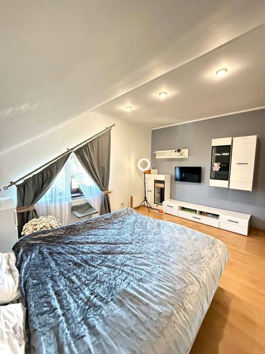 Продаж будинку в  Брюховичах