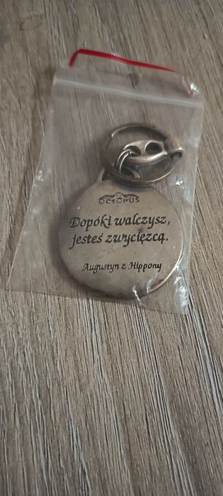 Zestaw 4 breloczków