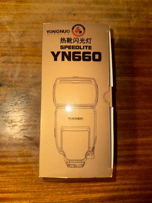 lampa błyskowa YONGNUO YN660 SPEEDLITE
