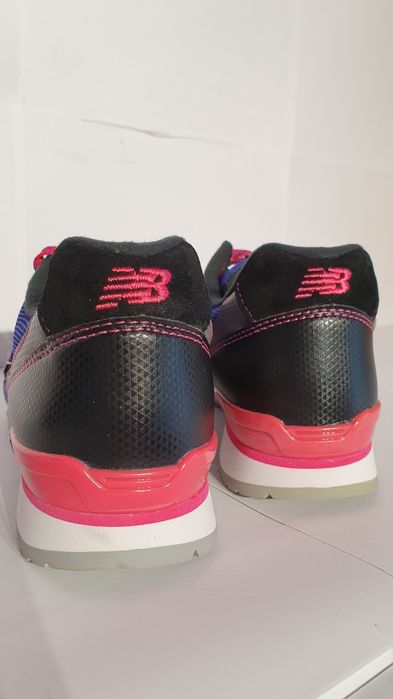 Buty nowe sportowe New Balance Unisex rozmiar 37.5