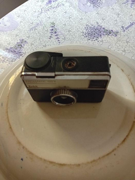 Duas máquinas fotográficas