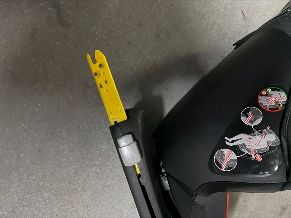 Cadeira Auto Bebe Confort Rodifix