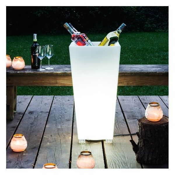 Vasos e Floreiras com luz decoração