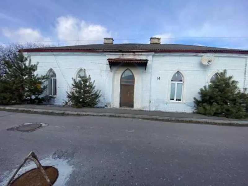 ПРОДАЖ - нерухомого майна, площею 302,0 кв.м.  сщ. Гоща