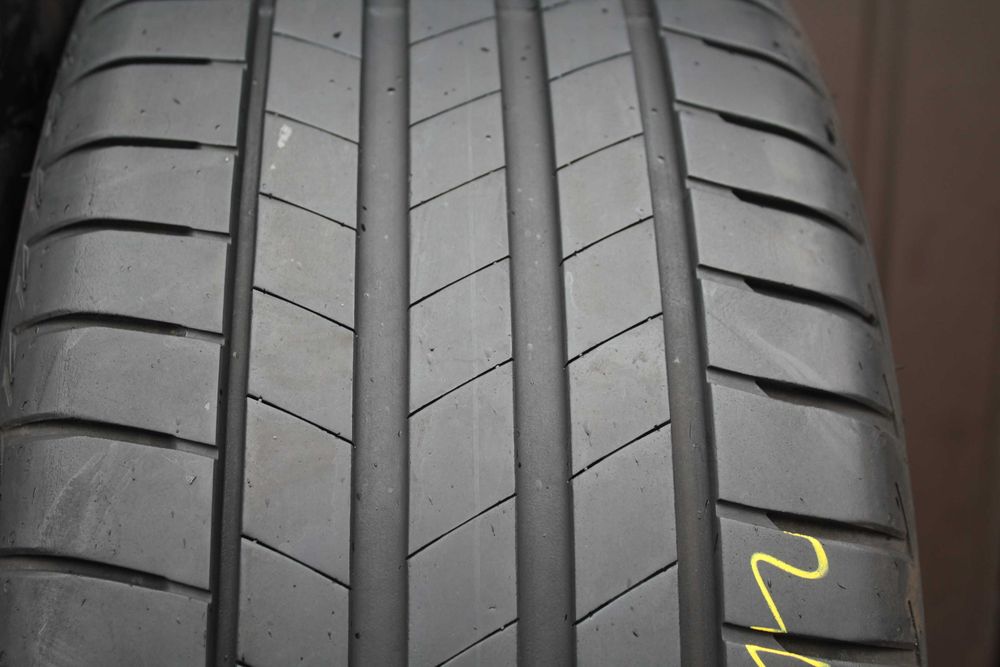 245 45 r19 Bridgestone Turanza T005