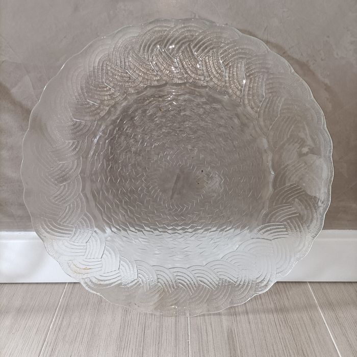 Large-format plates/platters with decorative patterns64553028967425120