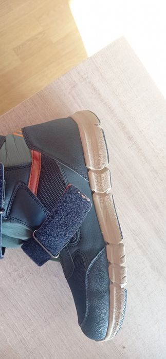Botas Geox para neve impermeável novas sem caixa