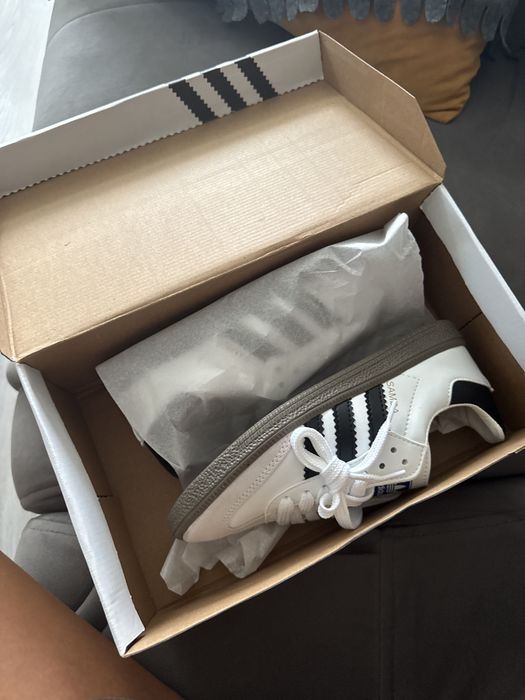 Tenis adidas tamanho 37 novos a estrear