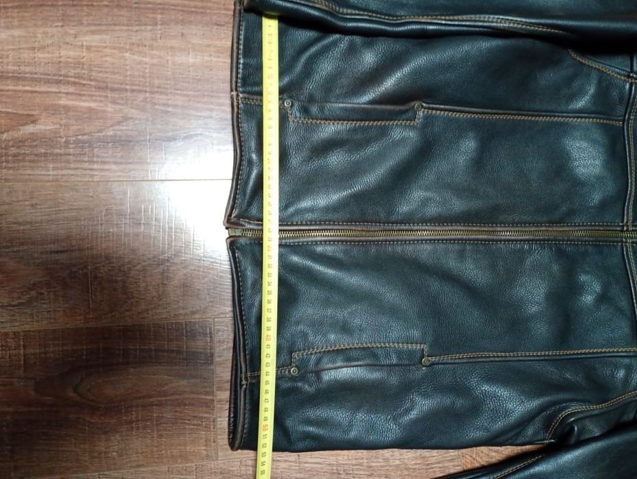 Куртка шкіряна бу
