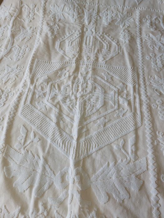 Colcha de cama c/coroa