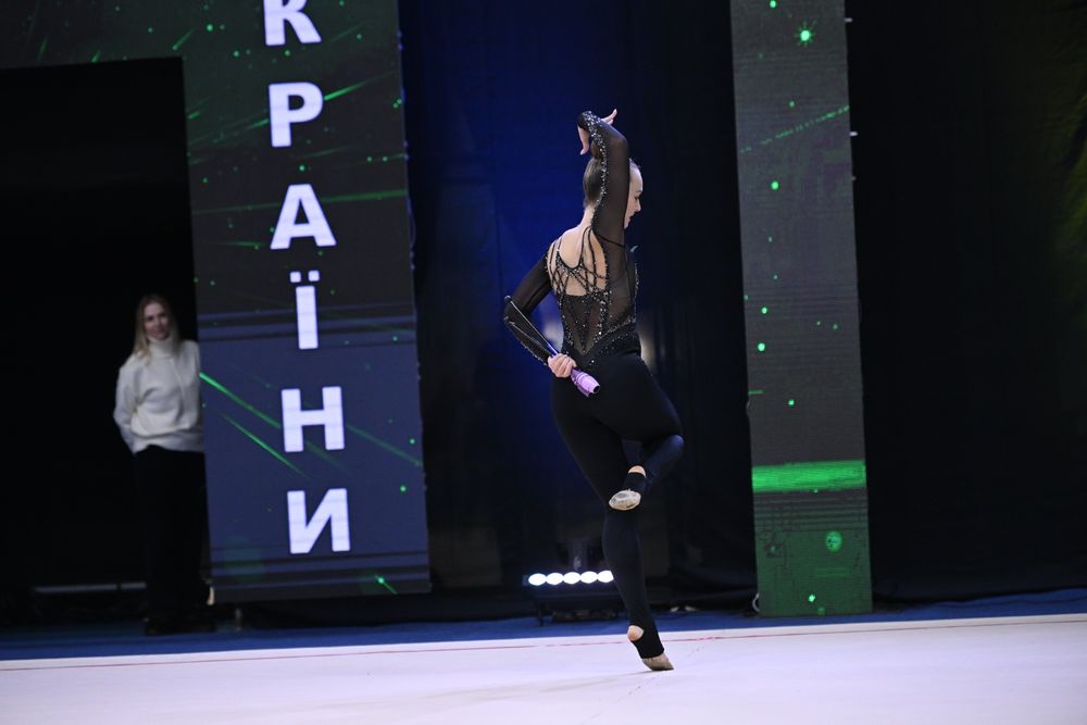 Купальник для художньої гімнастики