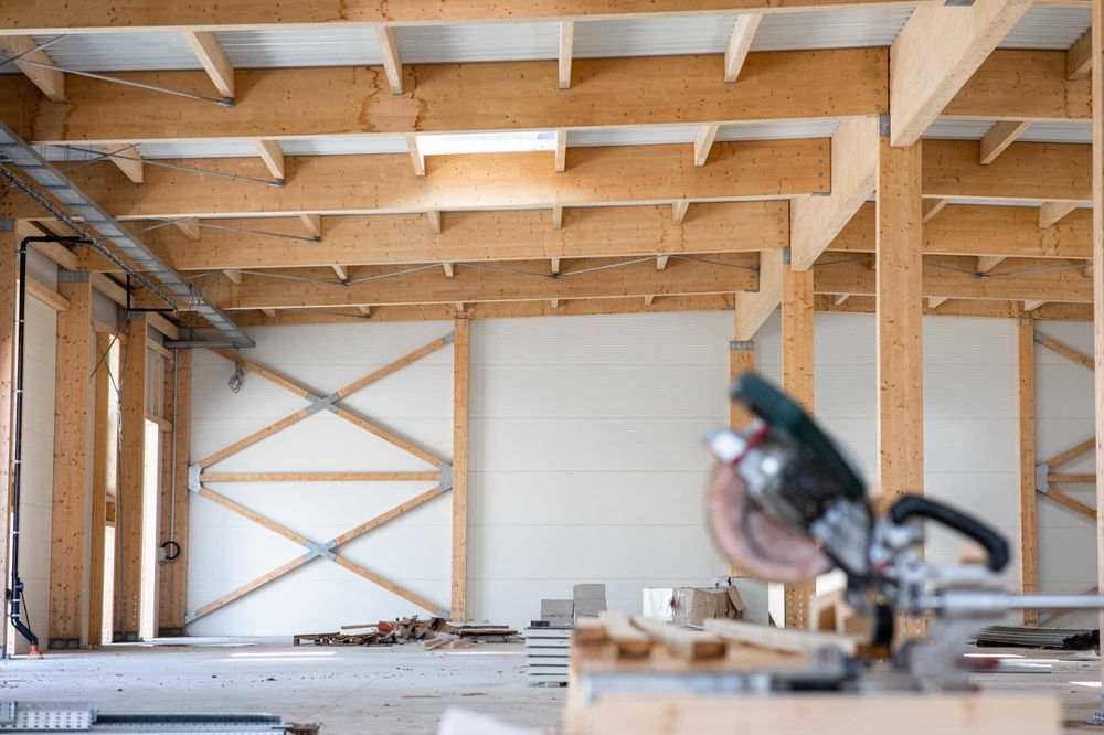 Оренда дерев'яного складу 291 м² у Львові.  Логістичний центр PERETYN