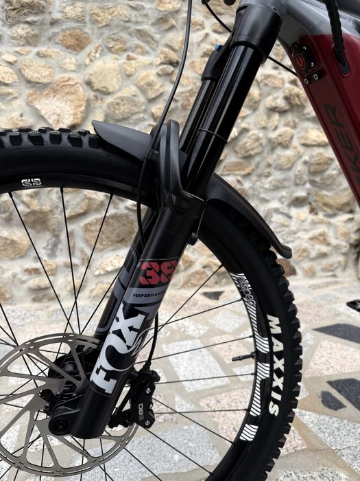 E bike Mondraker ( 586 km )
