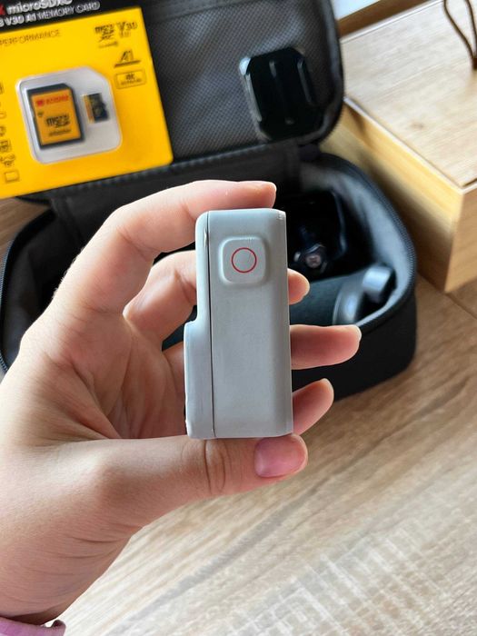 Екшн-камера GoPro Hero 7 White, з картою пам'яті в подарунок.