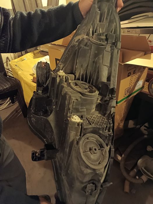 Lampa przednia opel Corsa 2016r