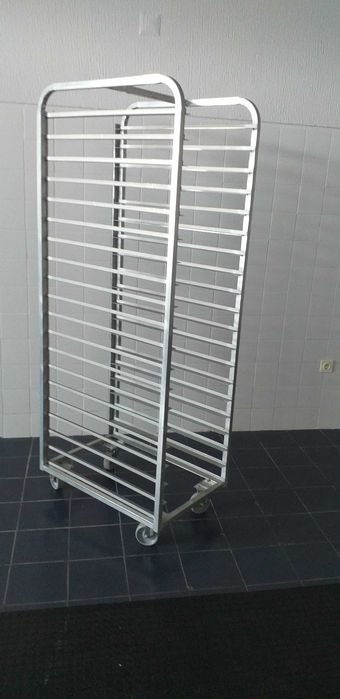 Carro transporte tabuleiros pastelaria 75X45 galvanizado
