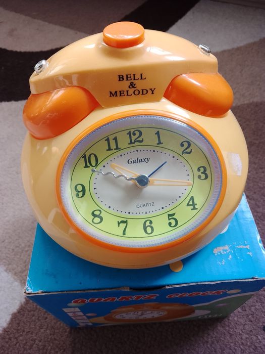 Будильник дитячий настільний