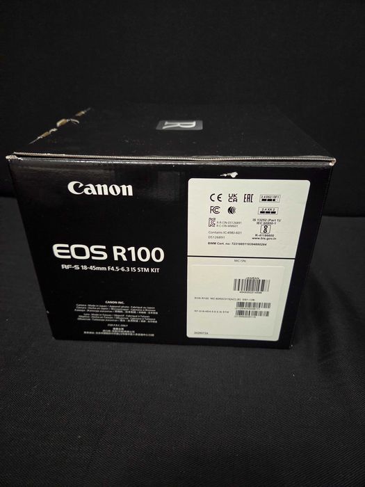 Canon EOS R100 como nova/praticamente sem uso