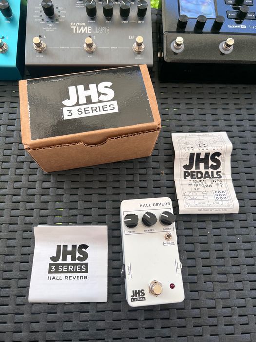 Delay / Reverb  - Strymon (Bluesky, Bigsky, Timeline) UAFX Starlight