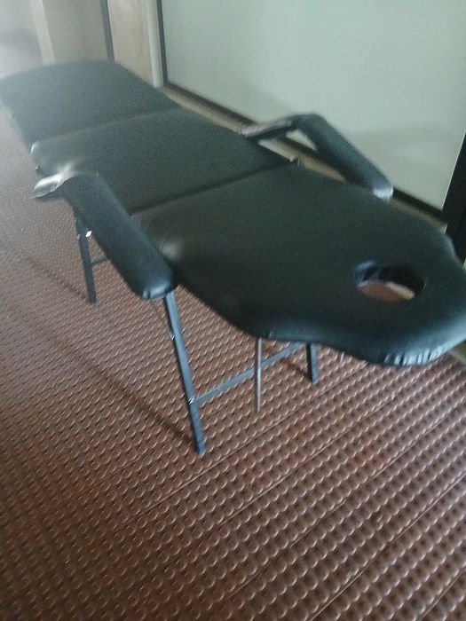 Cadeira de deitar para massagem ou cabeleireiro