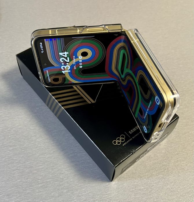 Samsung Galaxy Flip 6 Olimpic 2024 Paris Edition unikat!