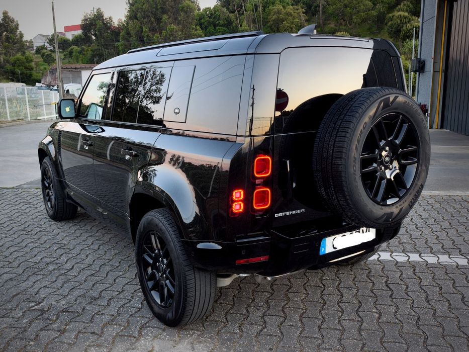 Land Rover Defender 3.0