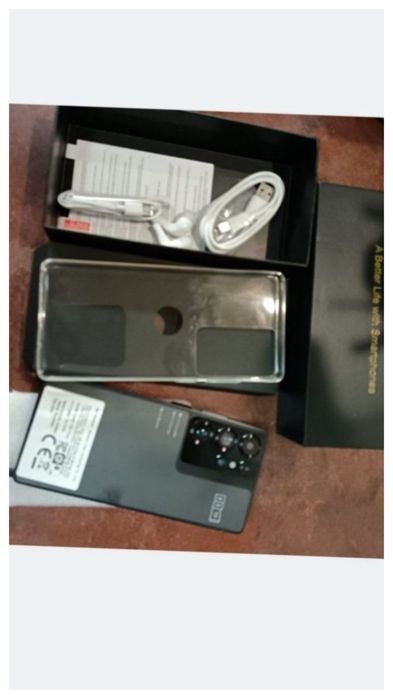 Продам смартфон С25Ultra lete 12/256гб