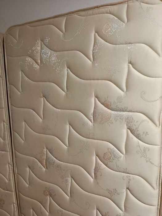 2 colchões solteiro