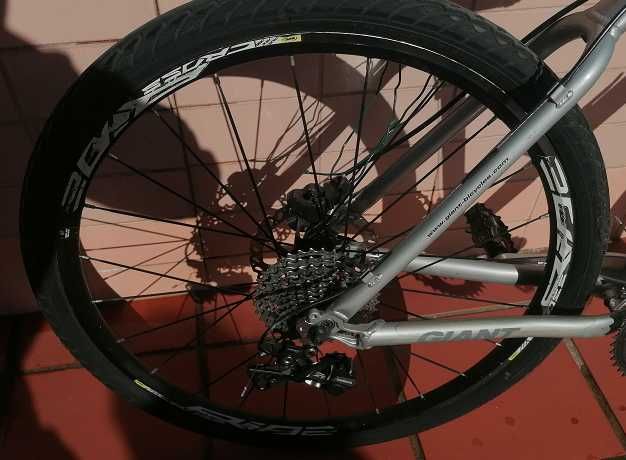 Vendo bicicleta Giant bom estado