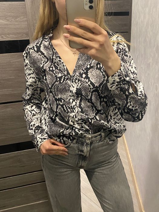 всі блузки по 160 грн