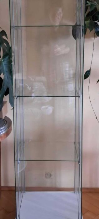 Witryna Ikea Detolf stan b dobry