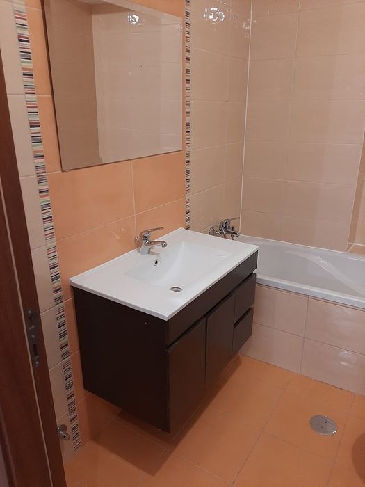 Arrendo apartamento no Edifício Jardim das Mães