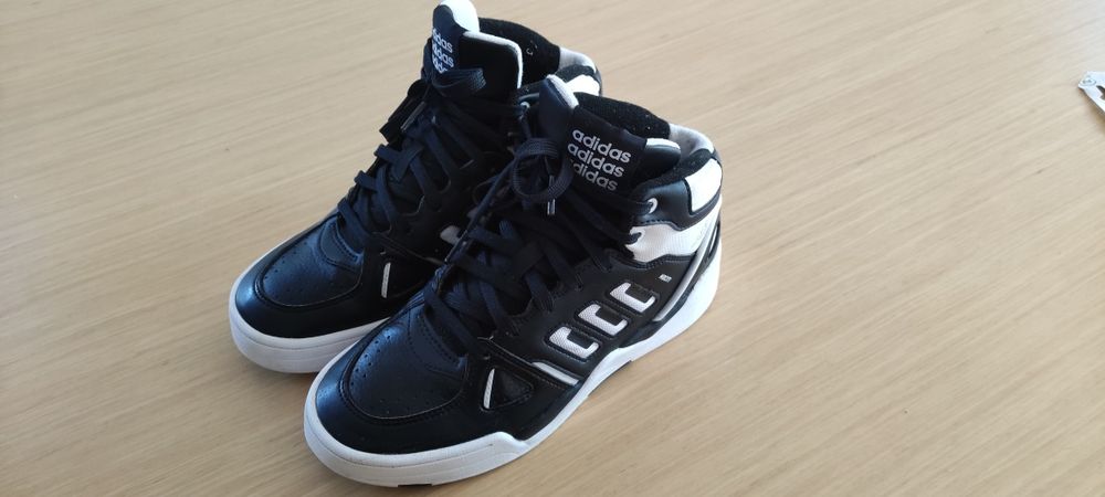 Adidas Midcity mid rozm. 40