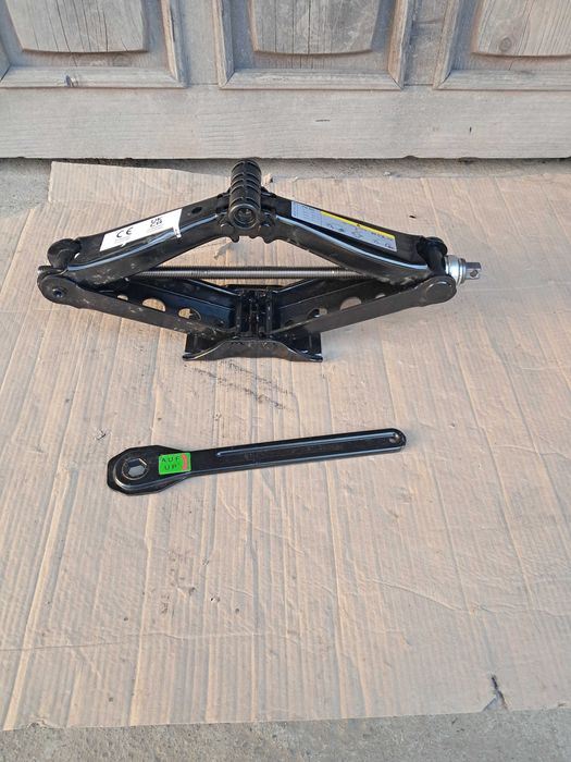 Домкрат Audi Q7 Q8 E-tron Vw Touareg