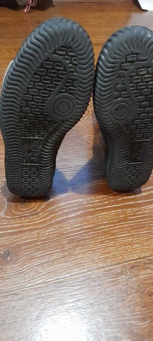 Продам мотоботы Diadora