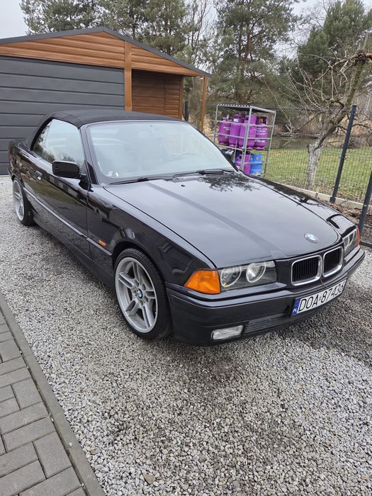 BMW E36 piekna !!!